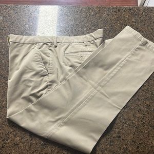 Foundry temp flex dress pants. Has stretch. Size 44x32